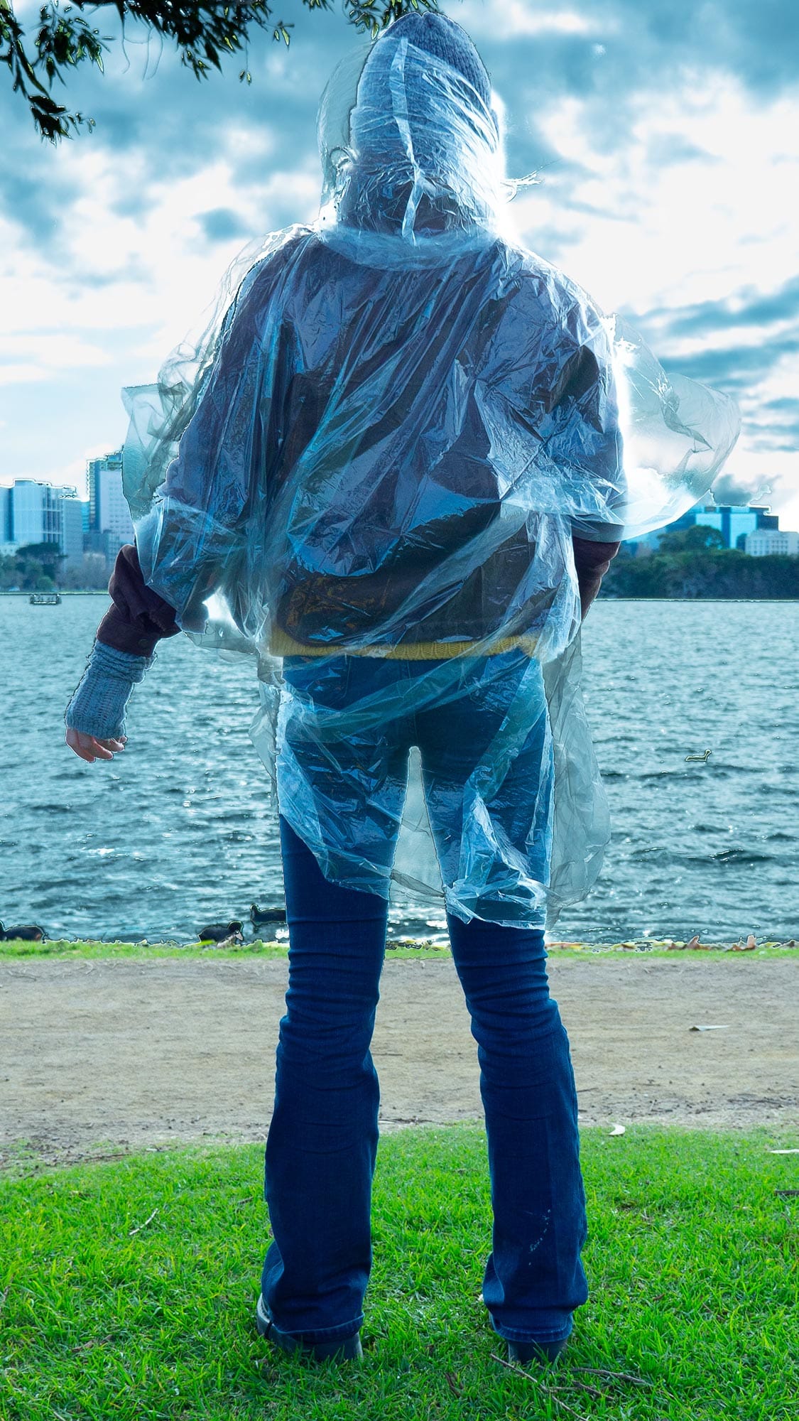The Poncho Specialist - Disposable rain ponchos & rain coats
